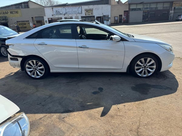 2010 Hyundai Sonata 2.4 Executive Automatic