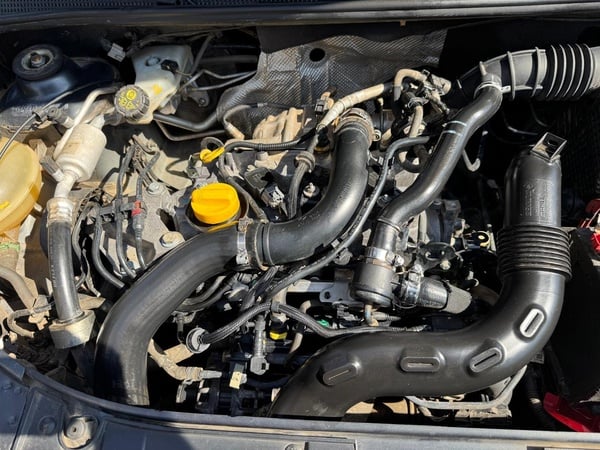 2019 RENAULT SANDERO 900T STEPWAY