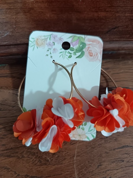 Earrings - Orange and white 5cm
