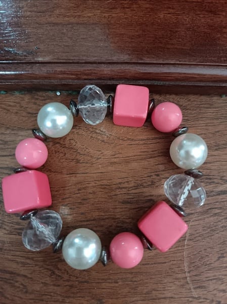 Bracelets - Coral 1