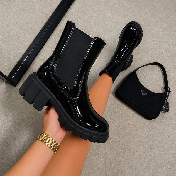 Women's High-Gloss Patent Chunky Chelsea Boots