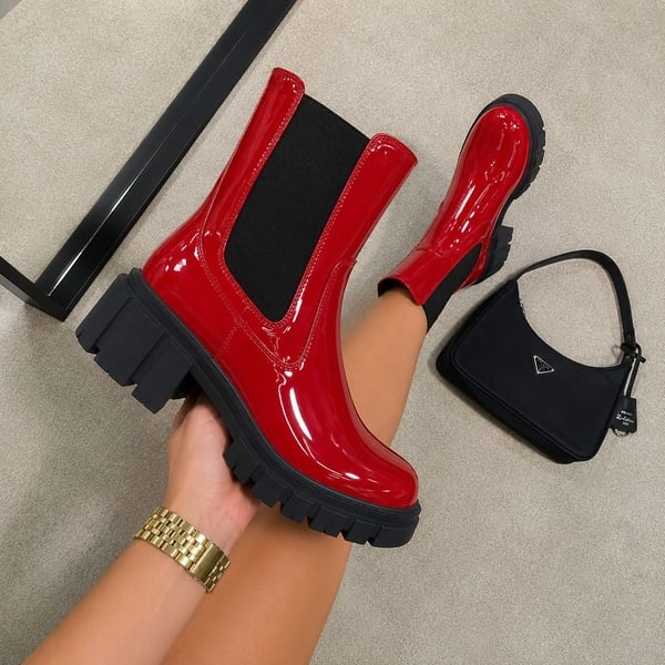 Women's High-Gloss Patent Chunky Chelsea Boots