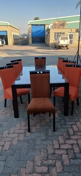 8 seater glass top dining table 🍽   Good condition ✨ picture