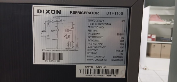 Dixon mini fridge freezer 112L 🧃 Good condition ✨
