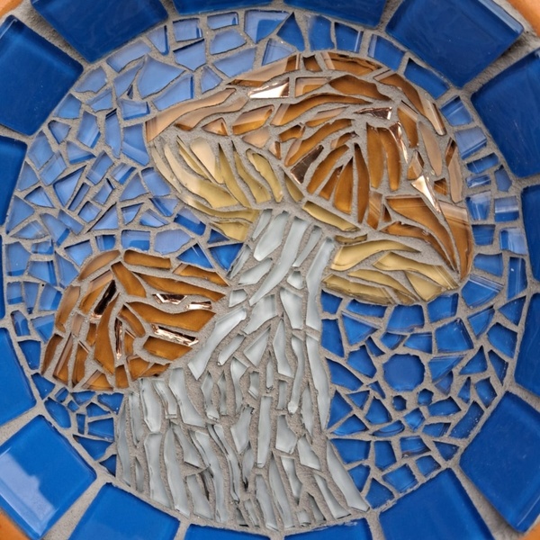 Mini Mosaic Enchanted Mushroom Garden Bath
