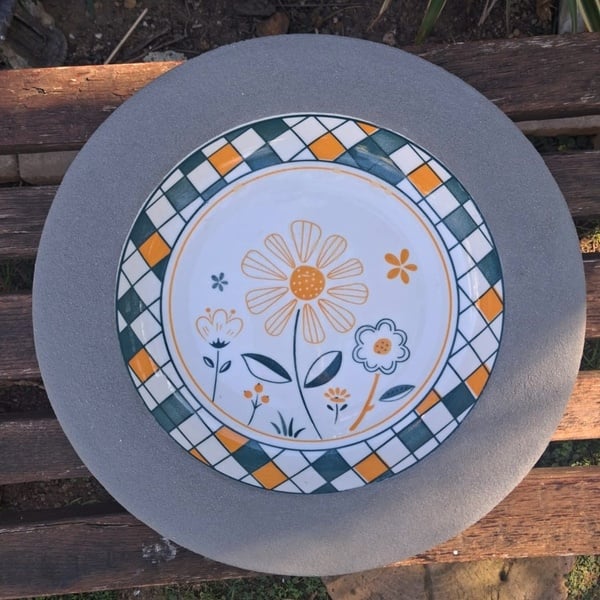 Summer Garden Fun Birdbath
