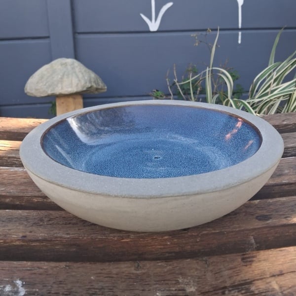 Blue Speckle Birdbath/Feeder
