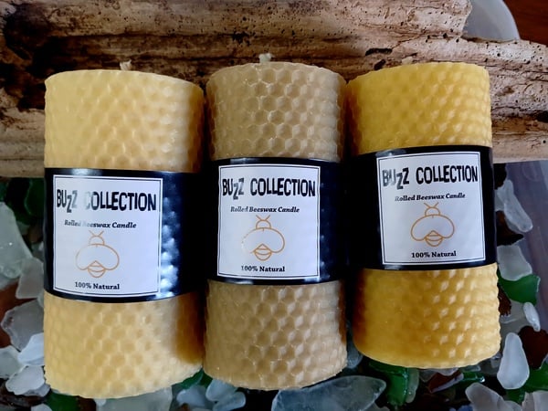 10cm Handrolled beeswax candle