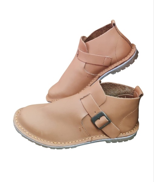 Plain Buckle Boot