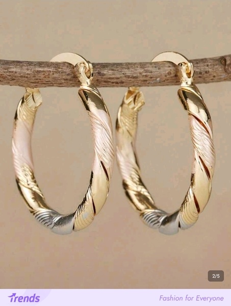 Gold earrings