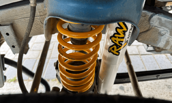Raw Suspension - FORD Everest - 2019 - 2023 - 40mm Lift picture