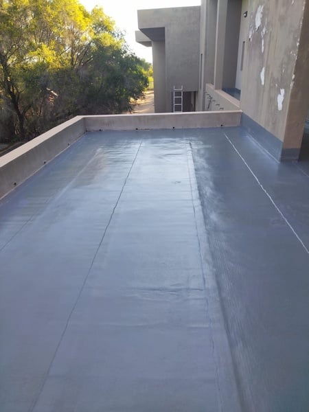 Solvent Based - Liquid Rubber Nanotechnology Water-Proofing Compound picture