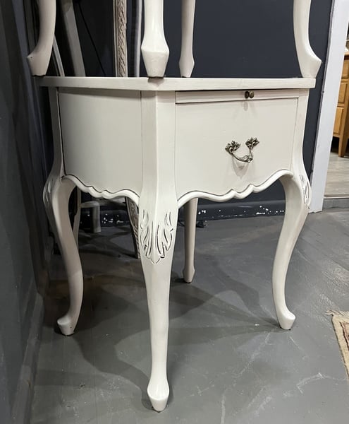Bedside Table / Pedestal