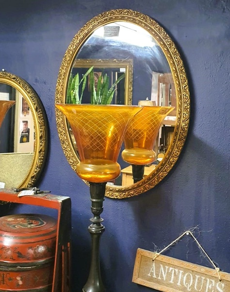 Mirror, oval, gold