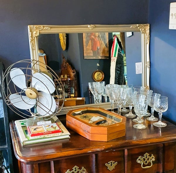 Mirror, silver finish