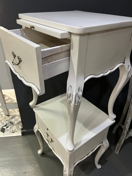 Bedside Table / Pedestal