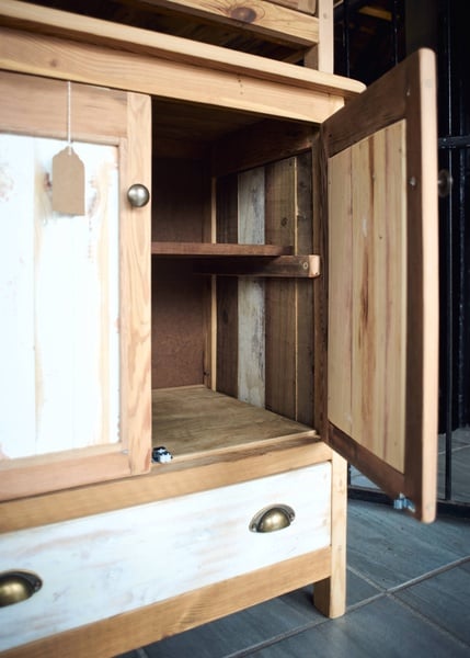 Chest unit bottom drawer