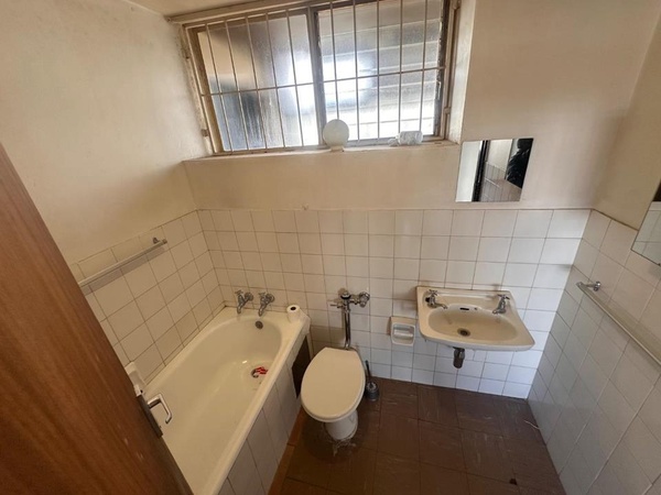 2 Bedroom Flat
