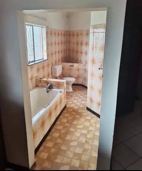 STUDENT SINGLE & SHARING ROOM