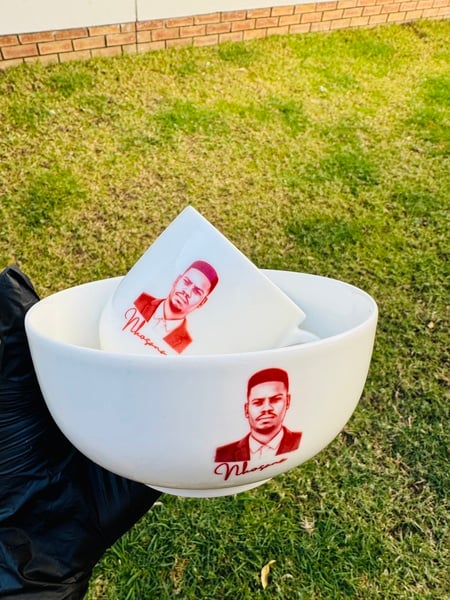 Portrait 1 bowl and 1 coffee mug