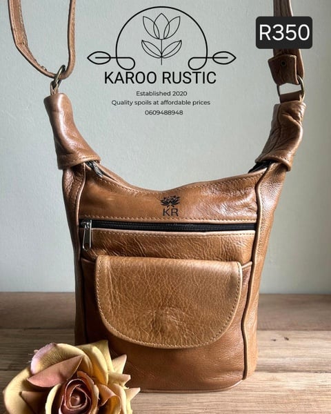 KR Classic Crossover Sling Bag