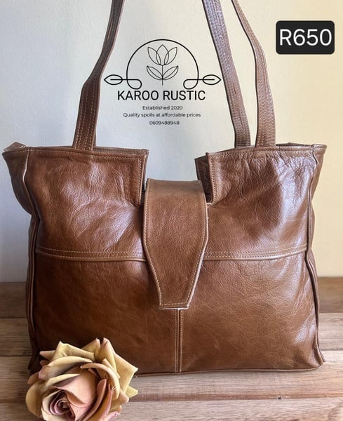 KR Large Classic Shoulder Shopper Handbag