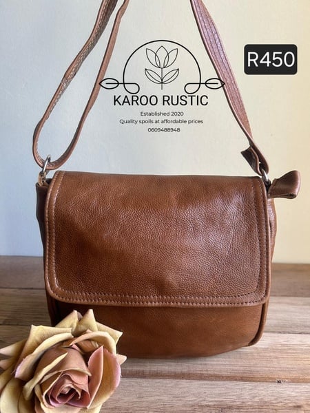 KR Medium Flap Sling Bag