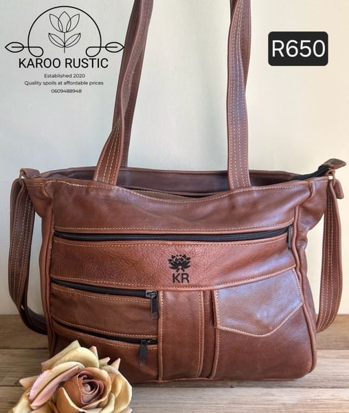 KR Everyday Jane Large Shoulder Bag