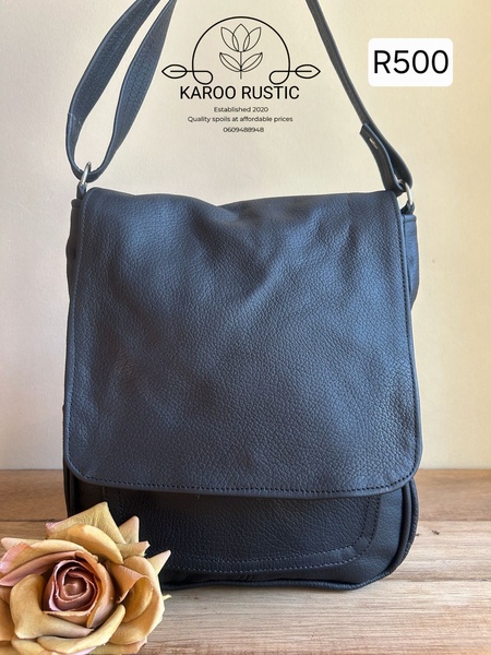 KR Large Flap Sling Bag