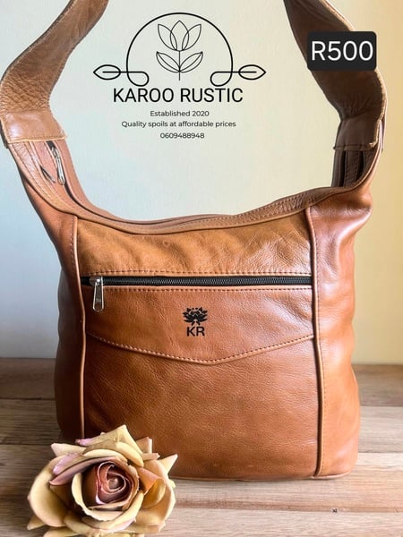 KR Classic Shoulder Handbag