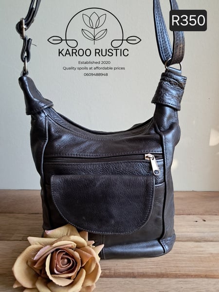 KR Classic Crossover Sling Bag