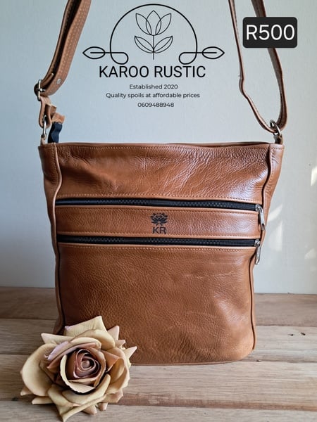 KR Medium Flap Sling Bag