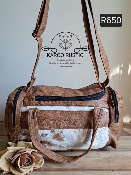 KR Classic Large Sling Bag