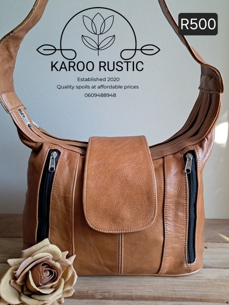 KR Classic Small Shoulder Bag