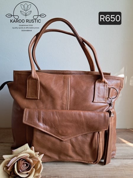 KR Large Shoulder Shopper Handbag