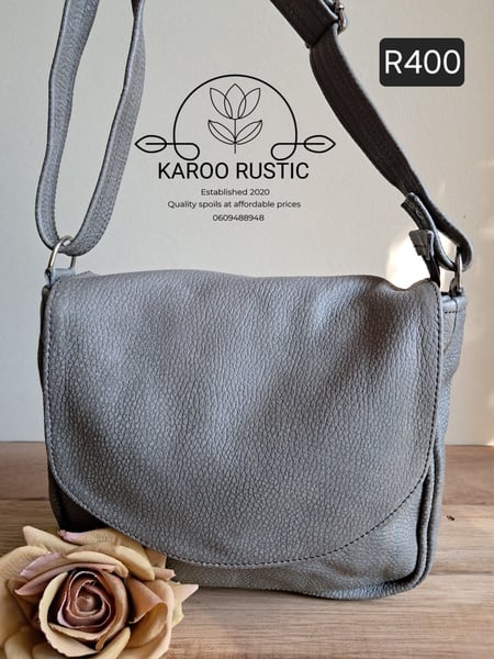KR Medium Flap Crossbody