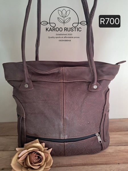 KR Large Shoulder Handbag
