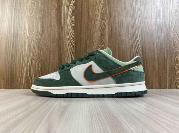 Nike Dunk Low “Steamboy OST” x Otomo Katsuhiro