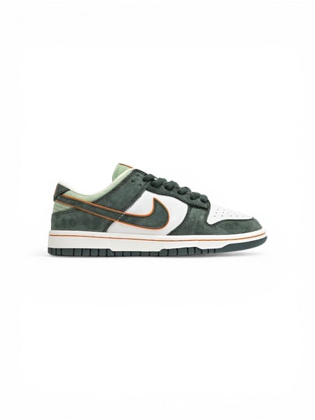 Nike Dunk Low “Steamboy OST” x Otomo Katsuhiro