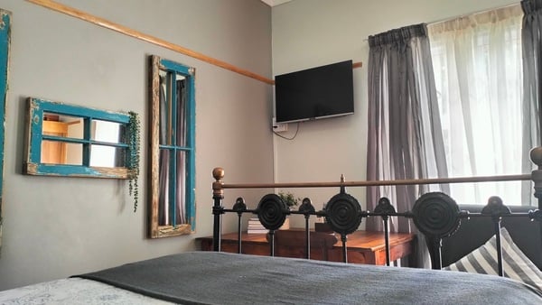 PRIVATE SUITE