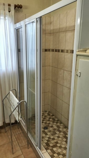 PRIVATE SUITE