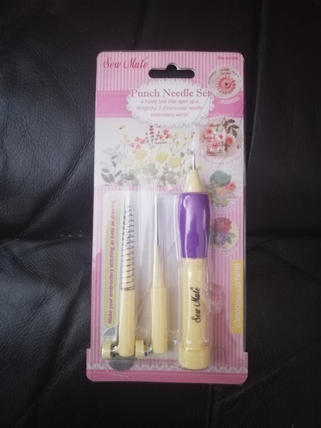 Punch Needle Set.