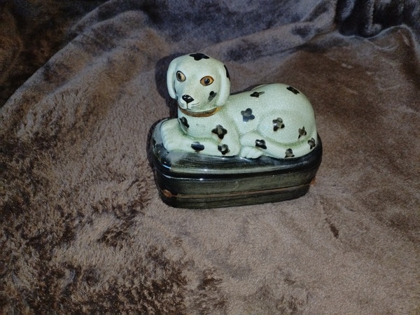 Vintage Takahashi Ceramic Dalmation Dog. Hand Painted Porcelain Celadon Trinket Box.