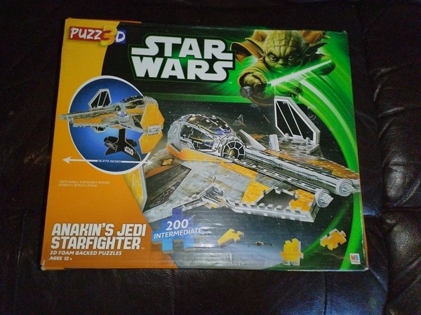 Star Wars Puzz3D Anakin's Jedi Starfighter Foam Backed 3D PUZZLE) (200pc).