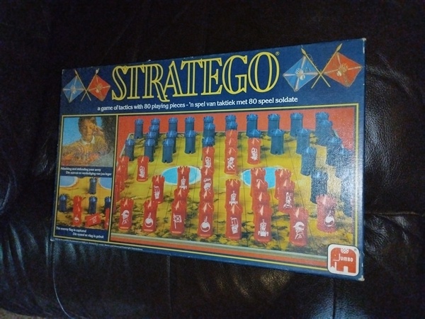 Stratego Game (1984).