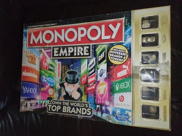 Monopoly Empire Game. (Gold Edition Board Game).