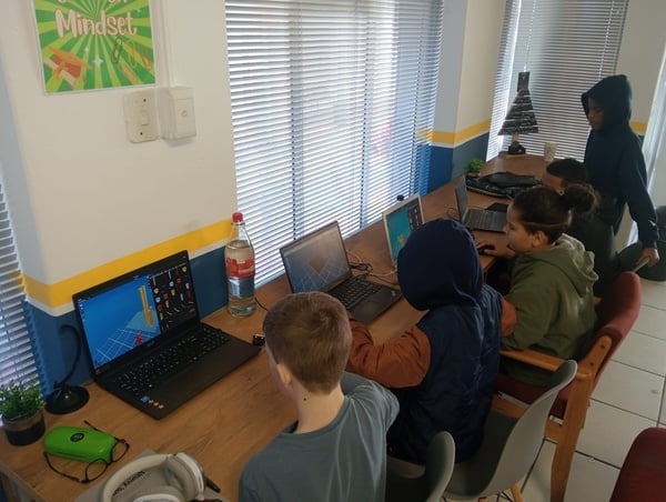 WCA STEM (Robotics and Engineering) is in full swing. The past week students at the learning center and online started to design and build a rocket ship. We're excited to see the end result and what's next! Every Wednesday from 10:00-11:00.