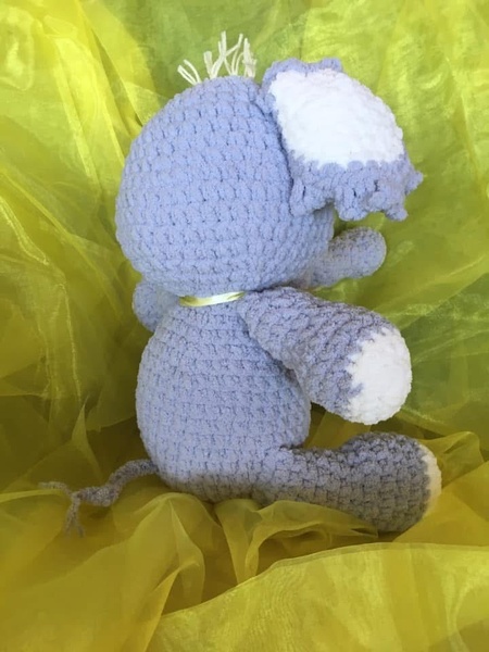 Elephant Large (Pre-Order)