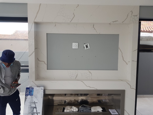 TV Mounting Hout Bay | TV Bracket Supply, Installation & Cable Hiding picture
